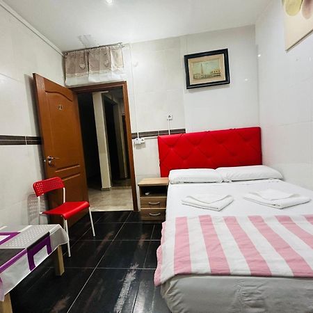 Hostal Granvia 628 บาร์เซโลนา ภายนอก รูปภาพ